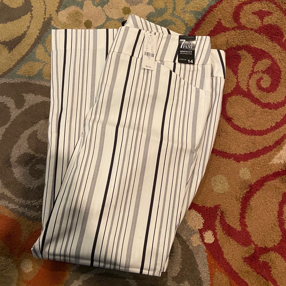 NY&Co Stretch Bootcut Pants